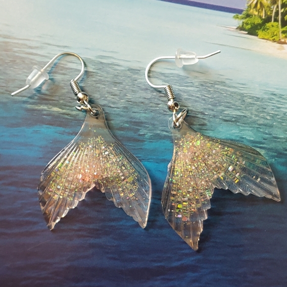 Sparkly Mermaid Tails Earrings - Picture 8 of 8